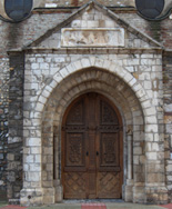 Porte sculpt par deux benistes du village : Andr et Marcel Guiter Cliquez sur l'image pour l'agrandir